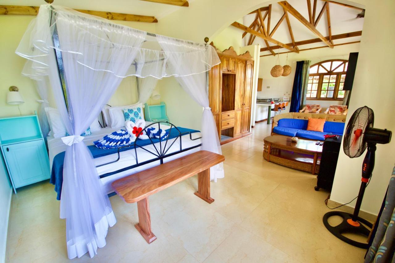 Sea Splash Self Catering And La Petite Maison グラン・アンス エクステリア 写真